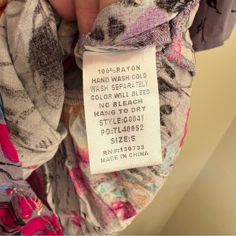 Umgee Floral Multicolor Romper Size Small - Picture 11 of 11